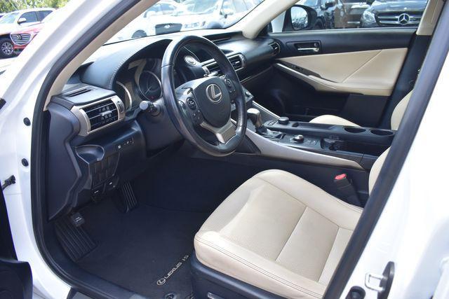 2015 lexus is 250 crafted line