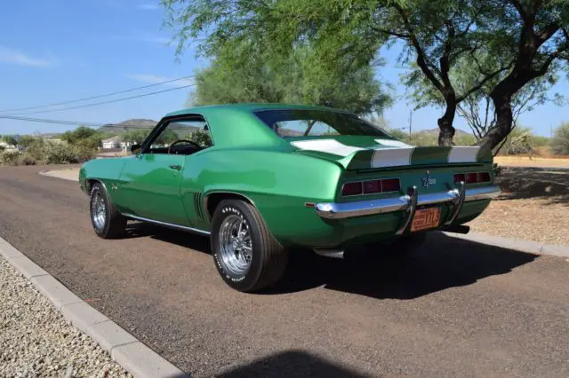 1969 chevrolet camaro z/28 dz 302 with cross ram