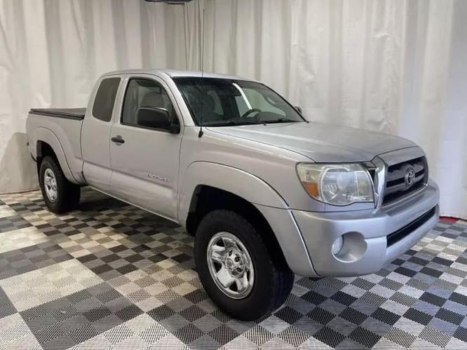 2010 toyota tacoma access cab pickup 4d 6 ft in cleveland, ohio