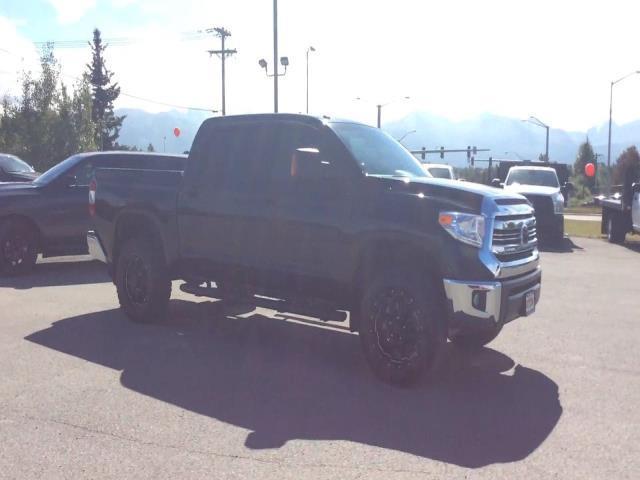 2017 toyota tundra sr5 4x2 sr5 4dr crewmax cab pickup sb (4.6l v8 for sale in anchorage, alaska
