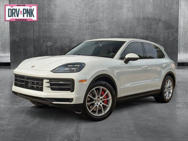 2024 porsche cayenne awd