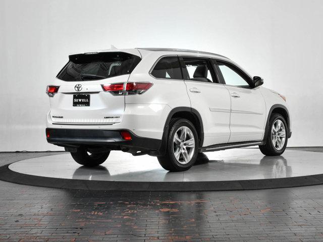 2015 toyota highlander limited platinum