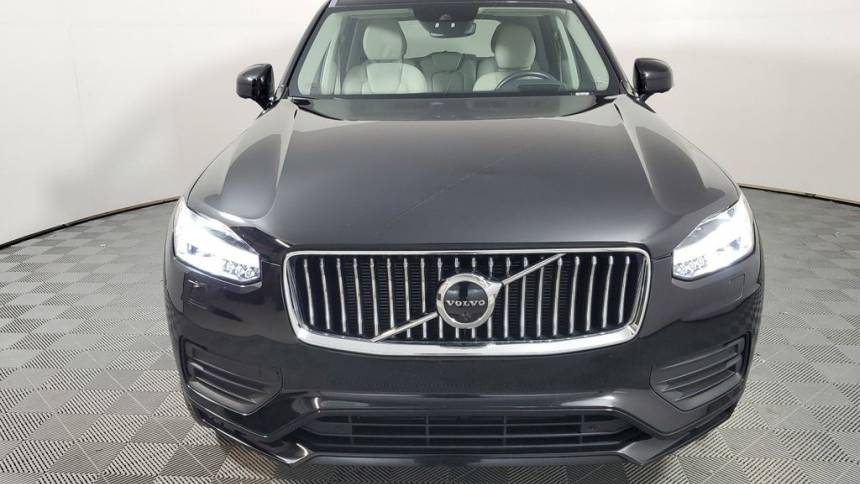 2022 volvo xc90 t6 momentum 7-passenger