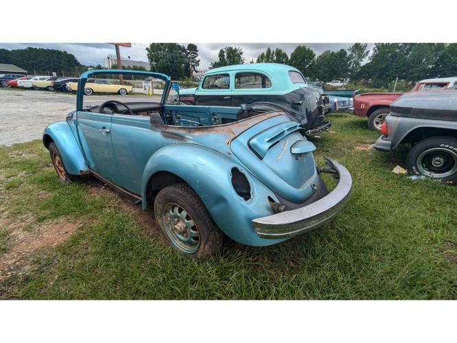 1980 volkswagen beetle in gray court, south carolina