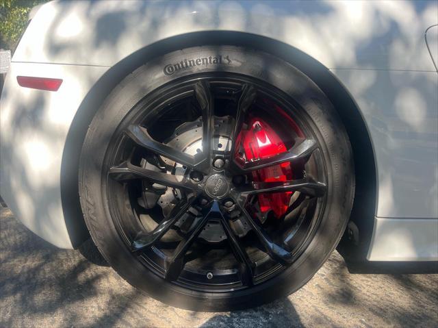 2018 audi r8 5.2 v10