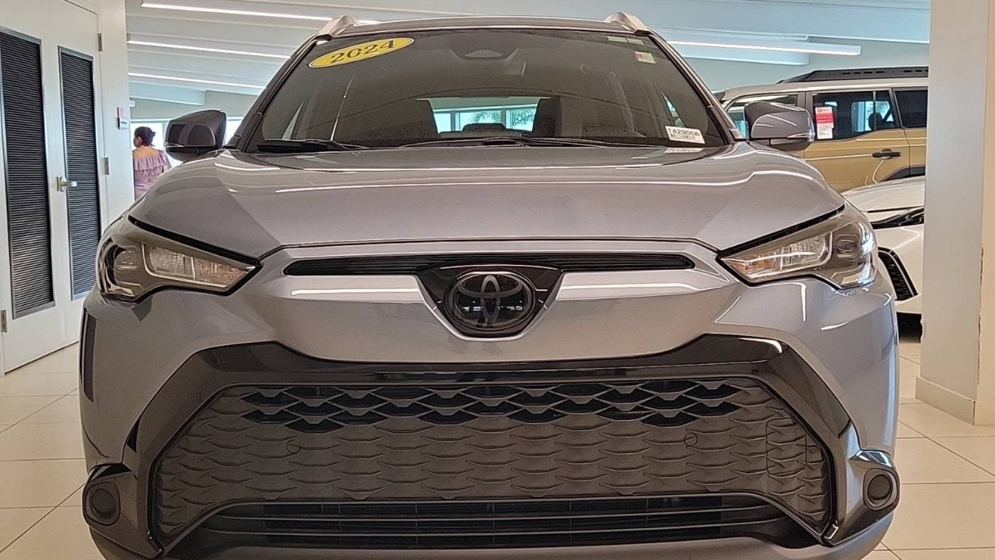 2024 toyota corolla cross hybrid se