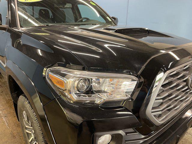 2023 toyota tacoma trd sport