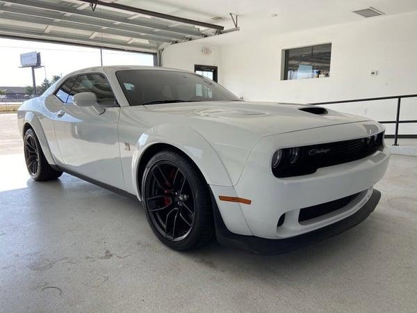2022 dodge challenger in beloit, wisconsin