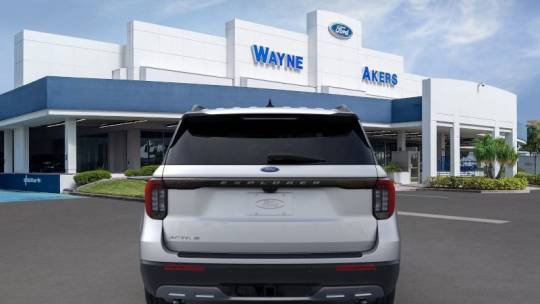 2025 Ford Explorer