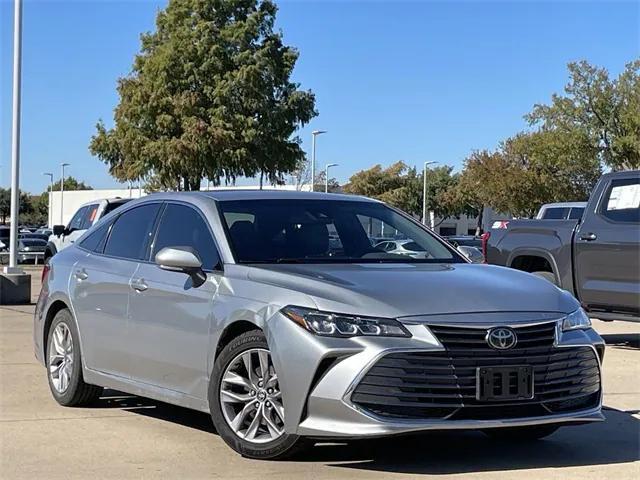 2021 toyota avalon xle