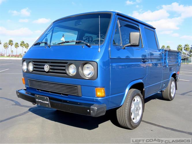 1985 volkswagen transporter in costa mesa, california