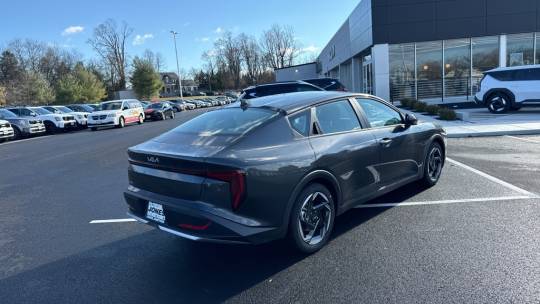 2025 Kia K4
