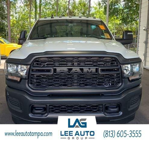 2023 ram 3500 tradesman crew cab 4x4 8' box