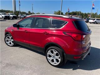2019 Ford Escape titanium