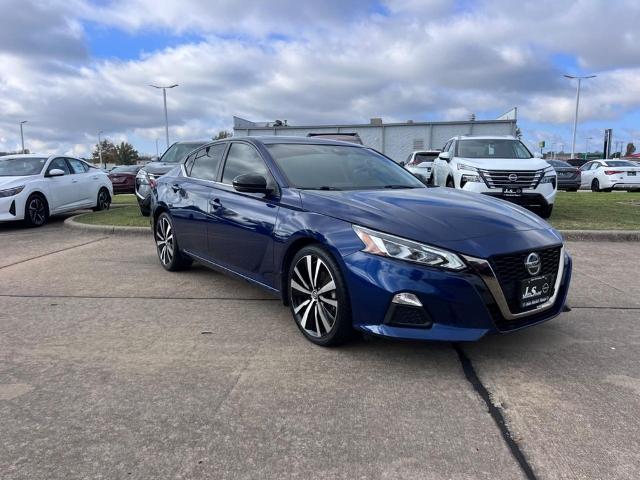 2021 nissan altima 2.5 sr