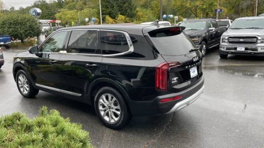 2022 kia telluride lx