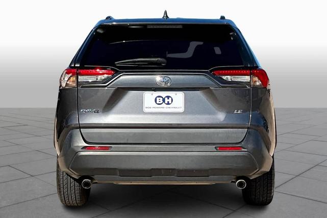 2020 toyota rav4 le