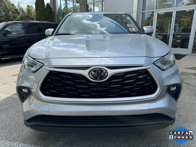 2021 toyota highlander xle