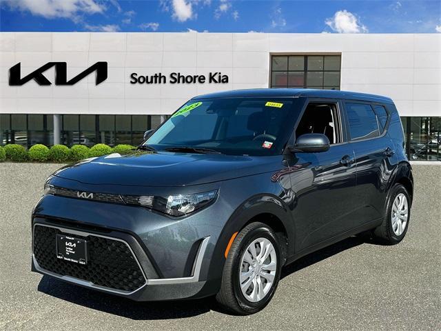 2023 kia soul lx