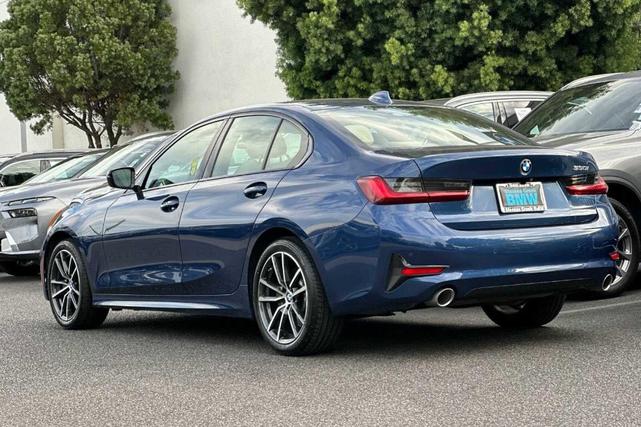 2022 bmw 330 330i