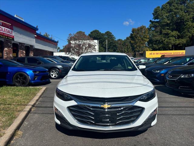 2022 chevrolet malibu fwd lt