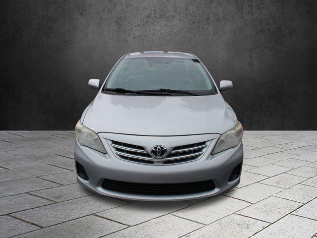2013 toyota corolla le