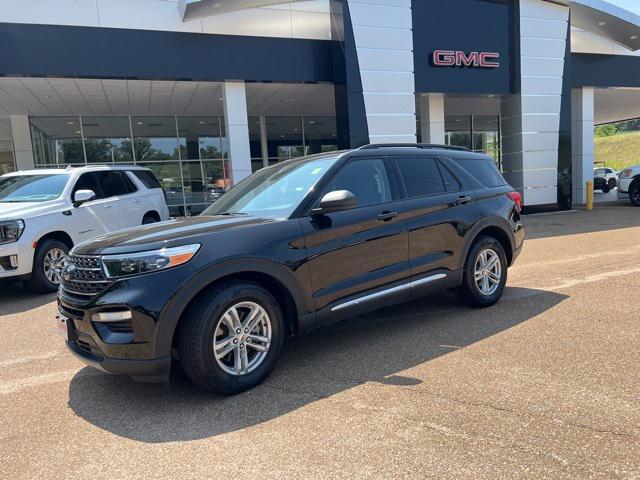 2023 ford explorer xlt