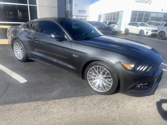 2017 ford mustang gt