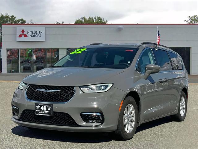 2022 chrysler pacifica touring l