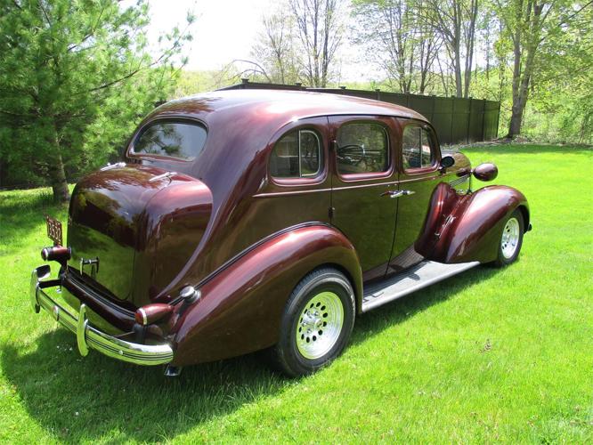 1936 pontiac silver streak in haverhill, massachusetts