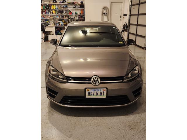 2016 volkswagen golf r 4-door