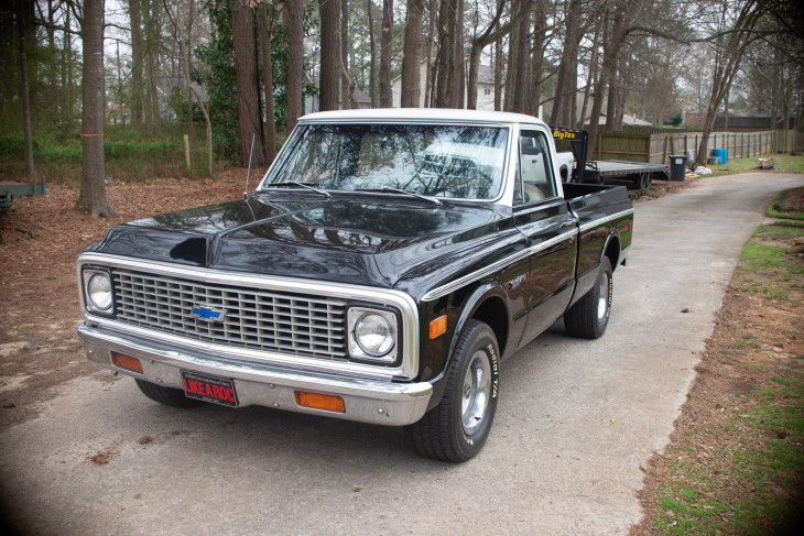 chevrolet custom