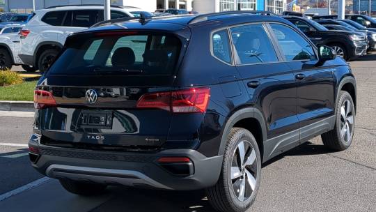 2024 Volkswagen Taos