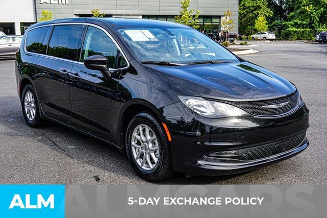 2022 chrysler voyager lx