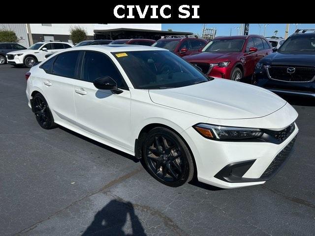 2023 honda civic si base
