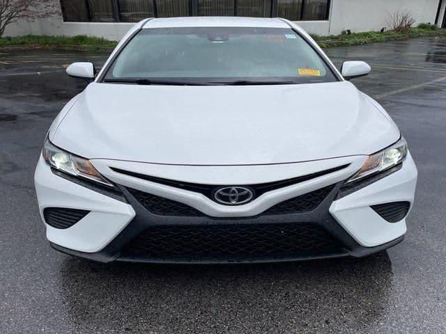 2018 toyota camry l in clarence, new york