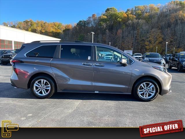 2024 toyota sienna xle
