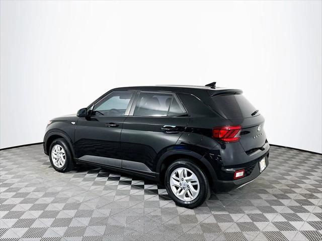 2022 hyundai venue se