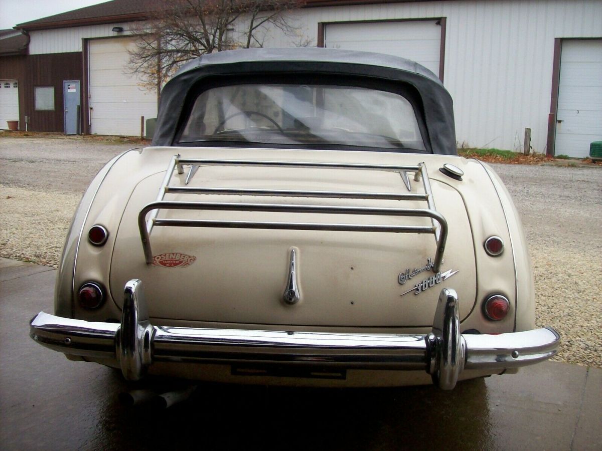 1963 austin healey 3000 . original with 29000 miles!!!!