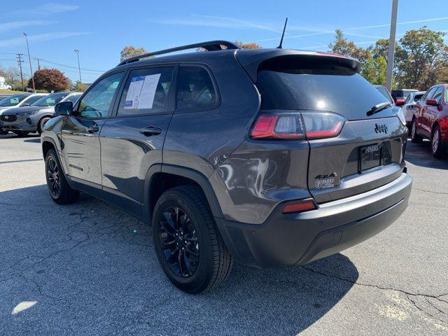 2023 jeep cherokee altitude