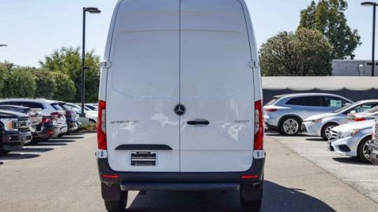 2024 Mercedes-Benz Sprinter