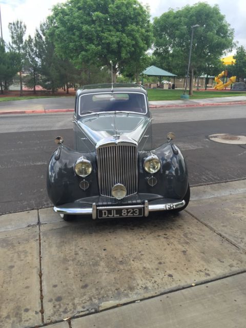 1950 bentley mark vi saloon