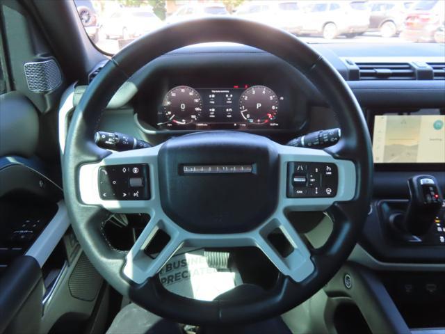 2024 land rover defender 110 p300