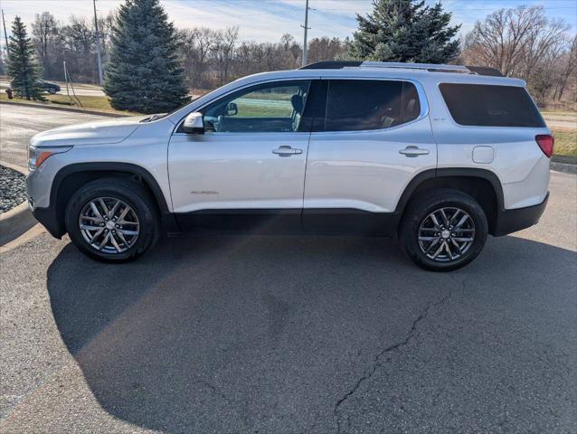 2017 gmc acadia slt-1