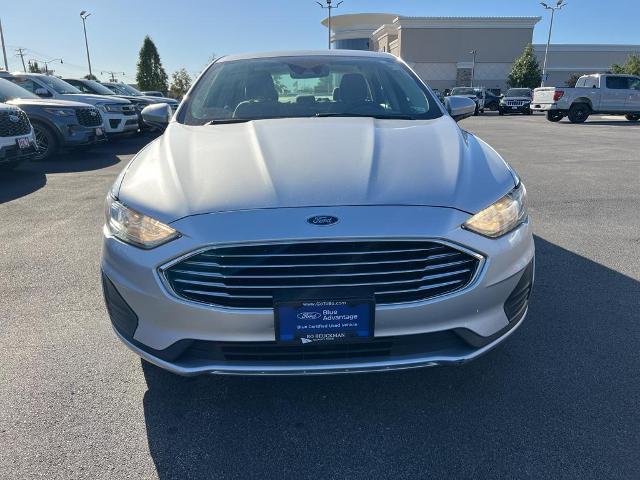 2019 ford fusion se