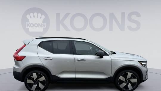 2023 Volvo XC40