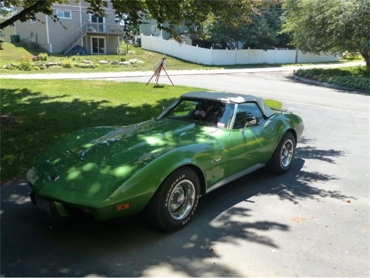 1975 chevrolet corvette