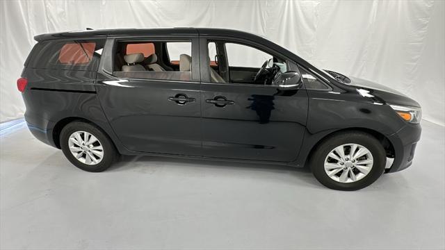 2016 kia sedona l