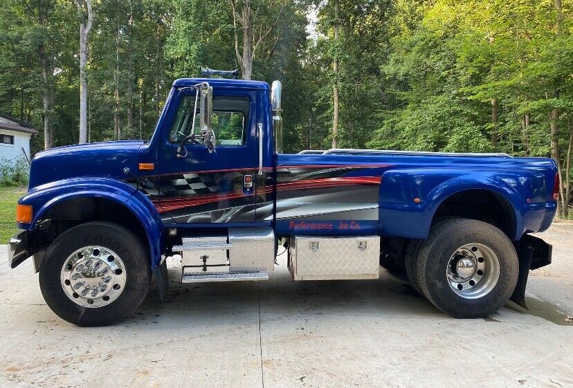 1990 international 4900 blue 4900