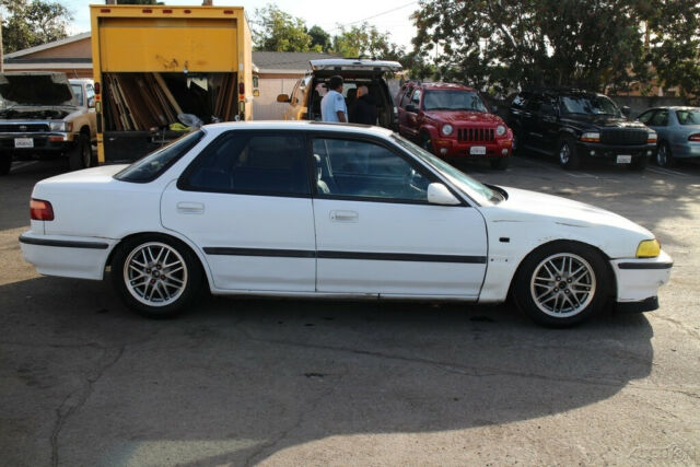 1990 acura integra sedan manual 4 cylinder no reserve